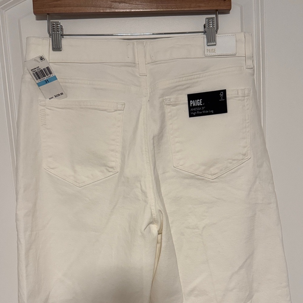 Paige Aneesa 31” High Rise Wide Leg Jeans - Size 31. New with tags in tonal ecru - Picture 3 of 7